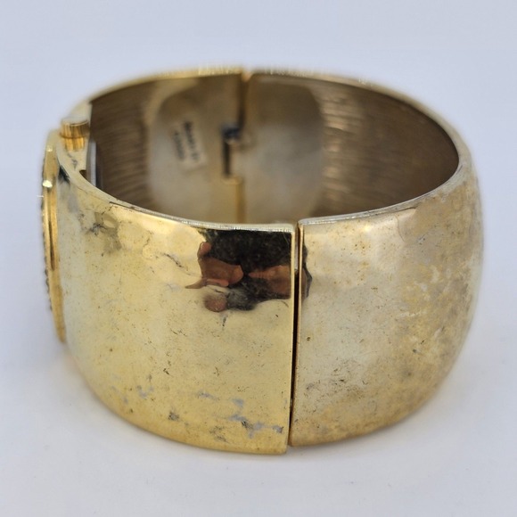 28MM Women's Gold Tone Hammered Cuff Watch Crystal Bezel 5.75" New Battery - Picture 6 of 13